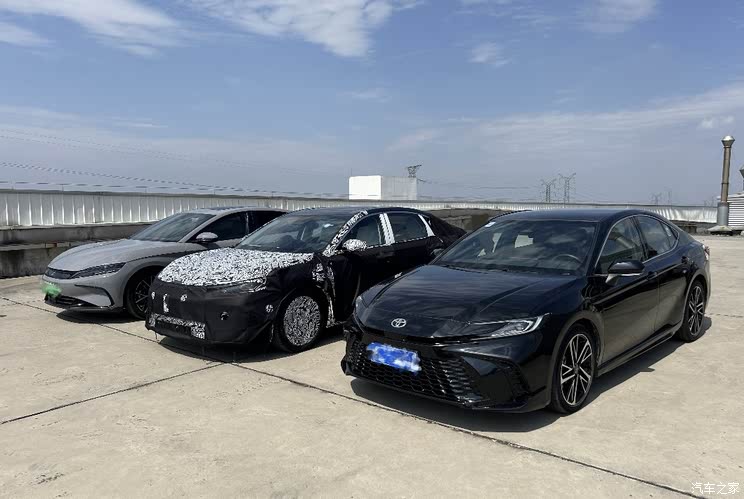 吉利银河全新轿车谍照 或定位星耀8之下 预计主打10万元价格区间